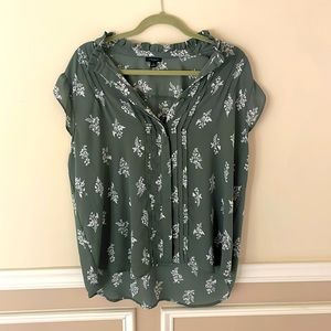 Never worn Ann Taylor top